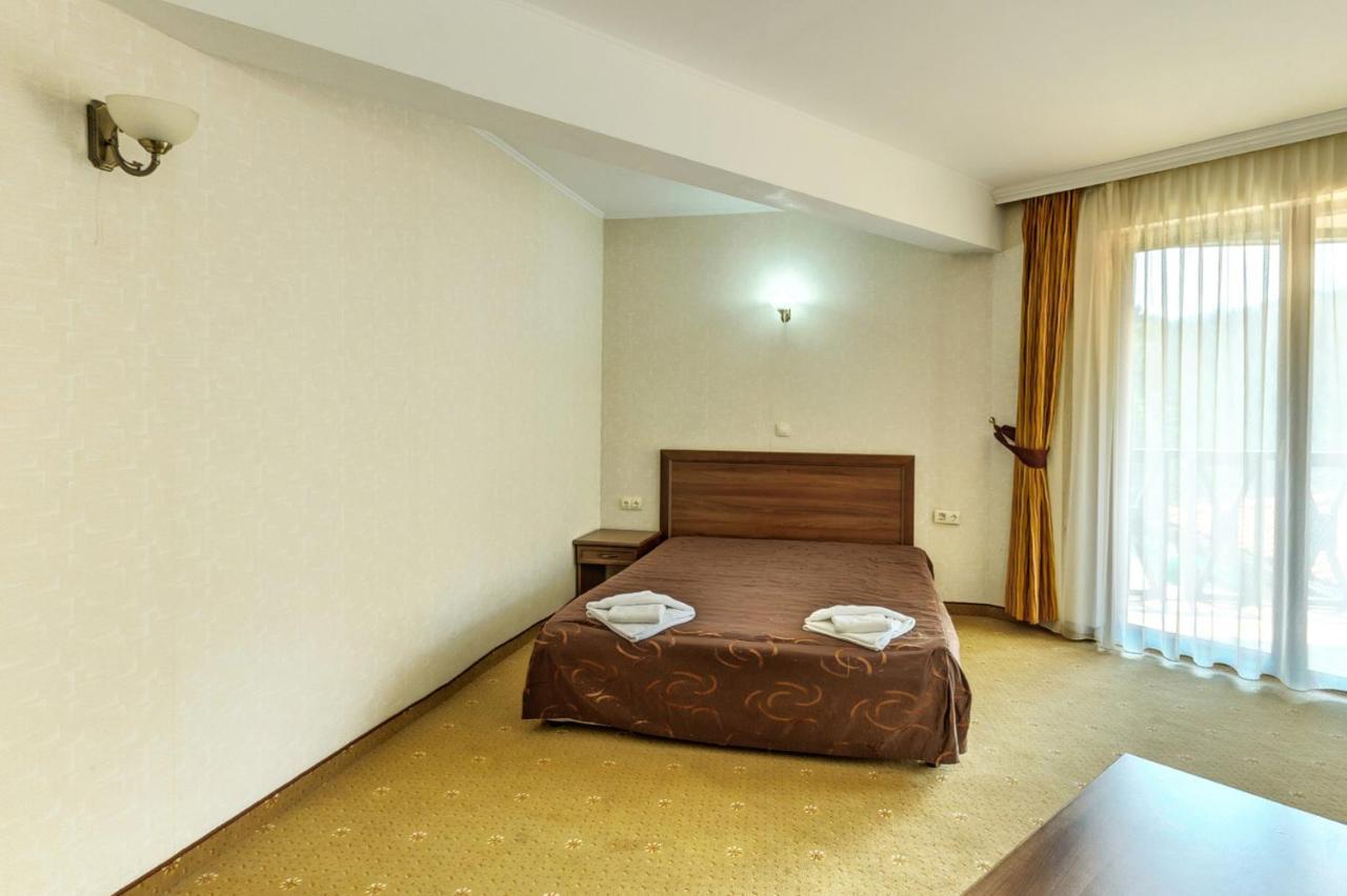 Хотел Магнолия, Hotel Magnoliya Panichishte Exterior foto