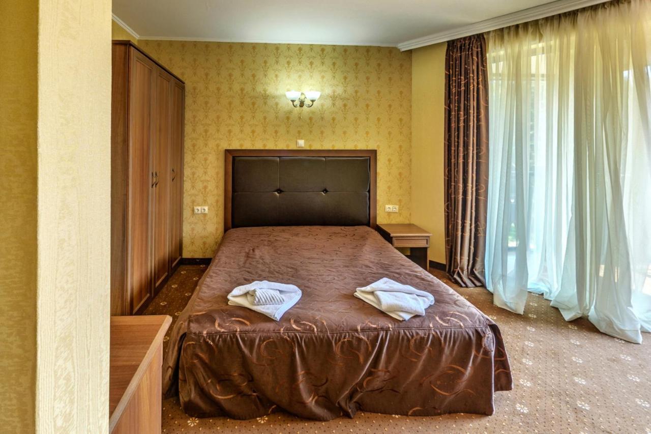 Хотел Магнолия, Hotel Magnoliya Panichishte Exterior foto